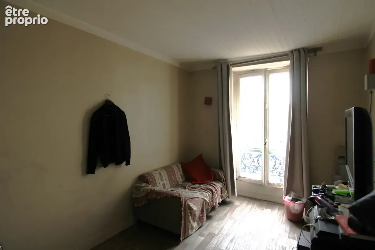 Appartement à PARIS-10E