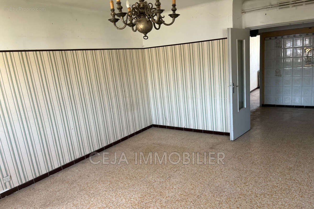 Appartement 90 m² à Draguignan  - photo 2