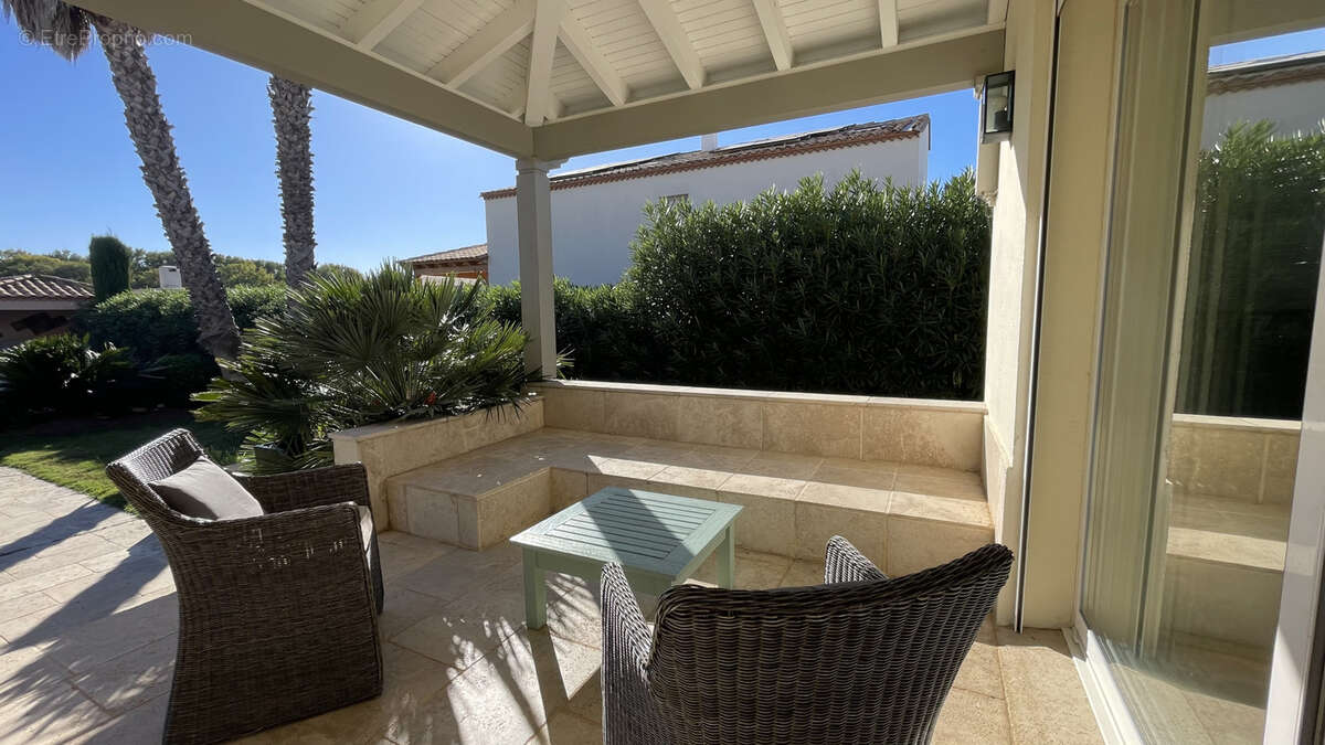 Maison à SAINT-CYPRIEN