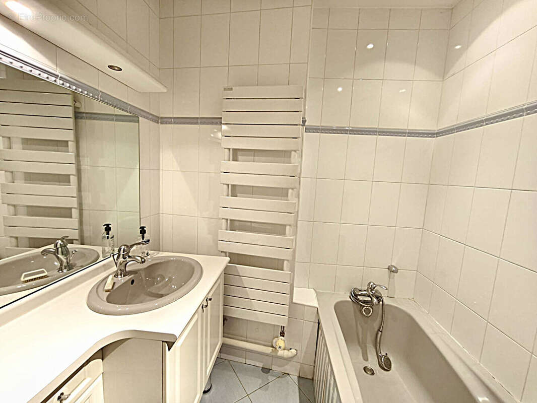 Appartement à LYON-7E