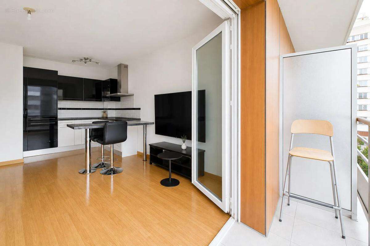 Studio avec balcon et parking – Choisy-le-Roi - photo 6