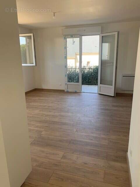 Appartement 59 m² à Parcay-Meslay  - photo 9