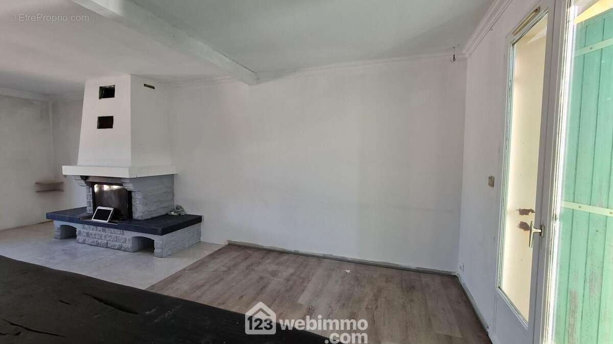 Maison 178 m² à Gonfaron  - photo 110