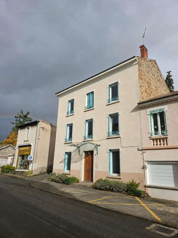 Photo 1 - Maison à PANISSIERES
