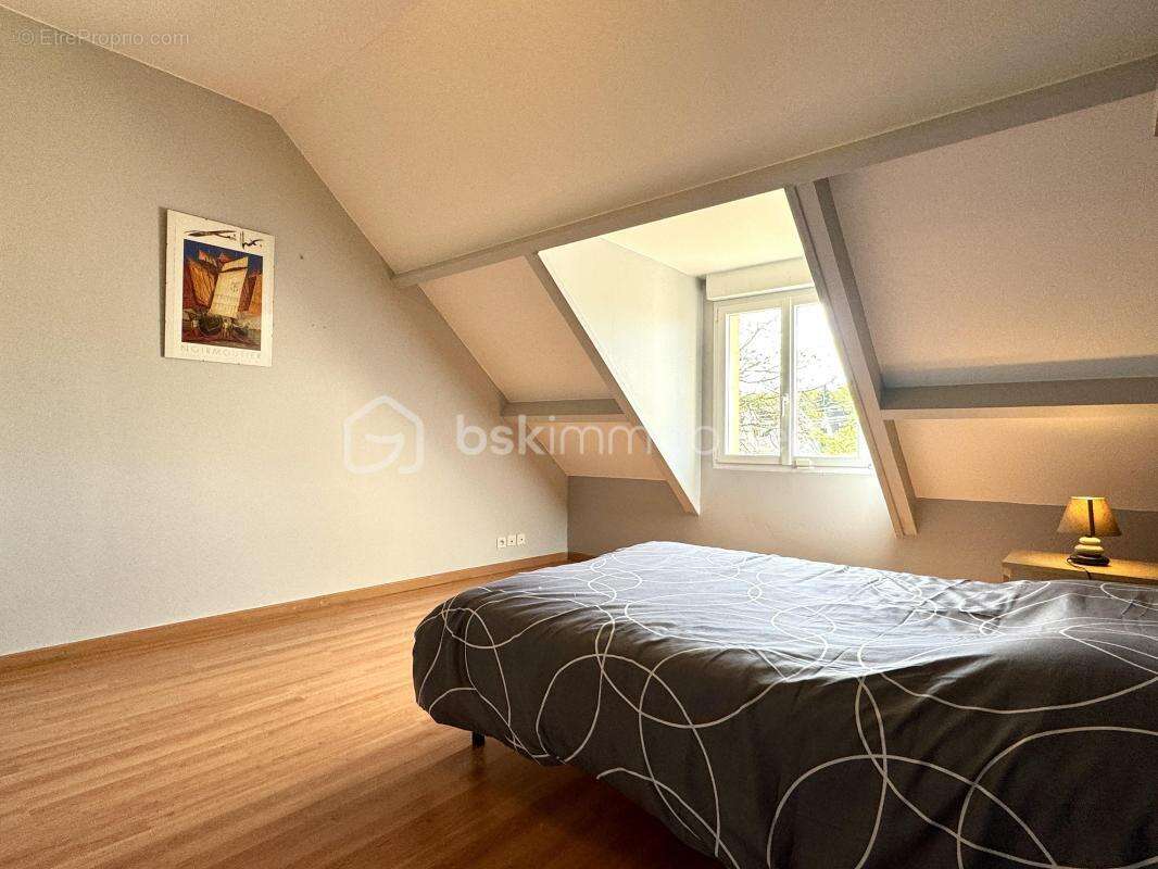 Maison à MONTCEAUX-LES-MEAUX