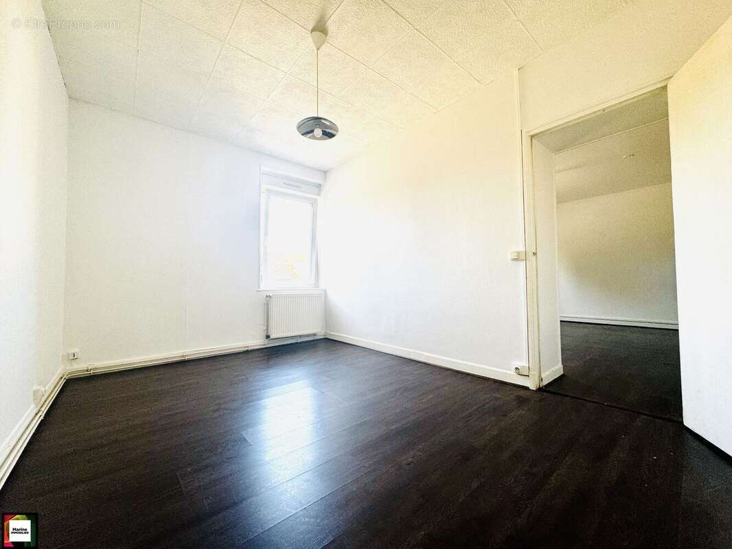 Appartement 63 m² à Gorcy  - photo 7