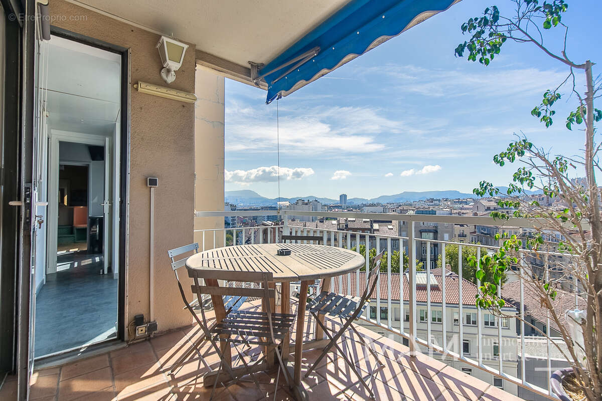 Appartement à MARSEILLE-6E