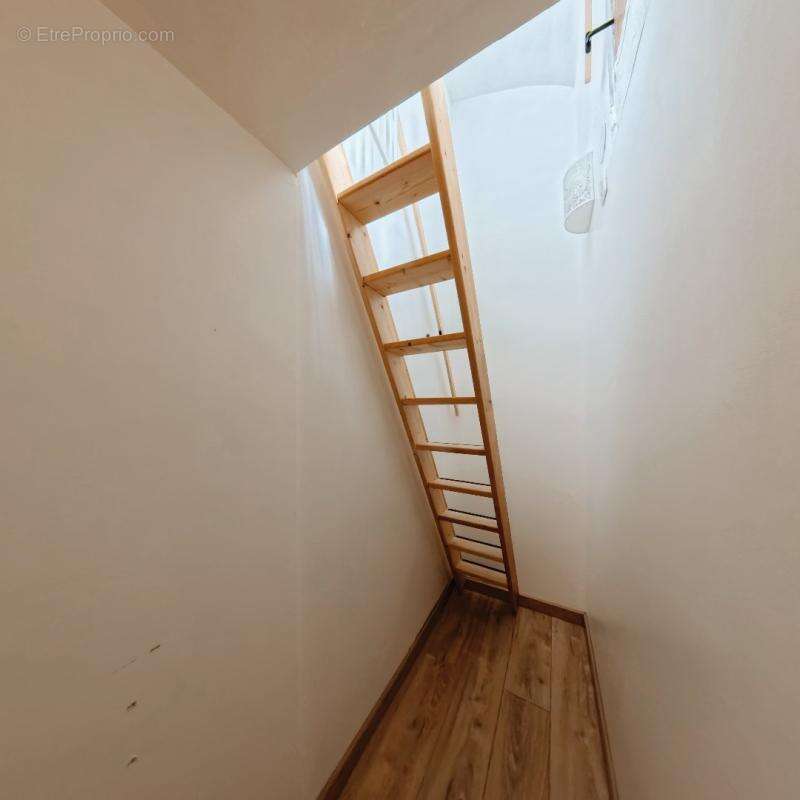 Appartement à MAISONS-ALFORT