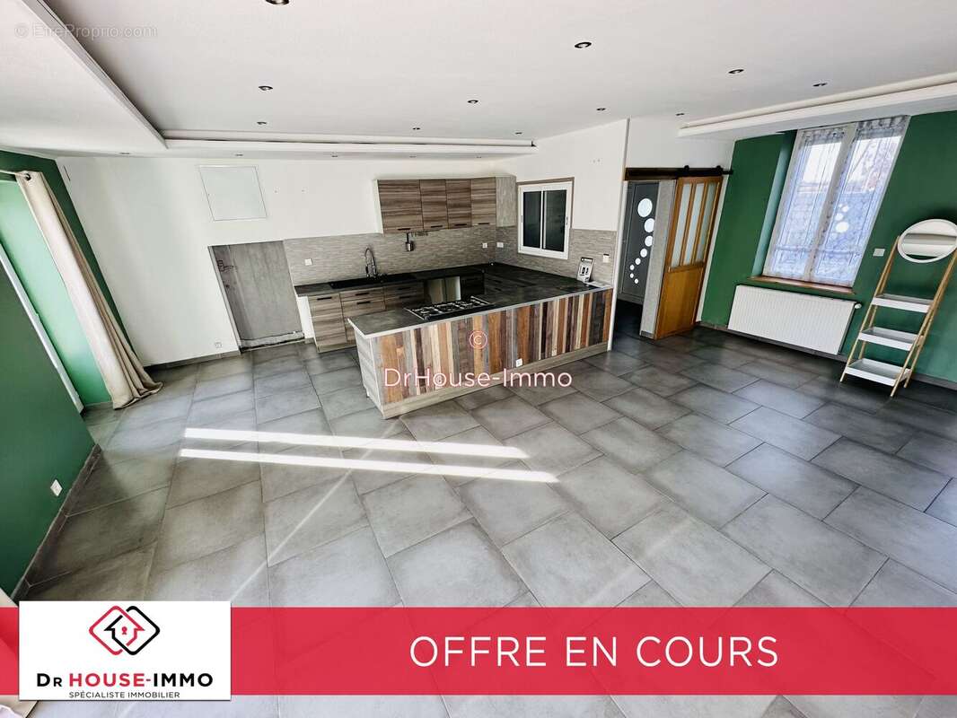 Maison à ENGLEFONTAINE