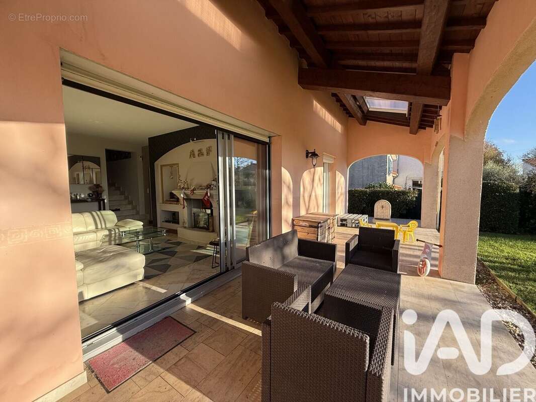 Photo 2 - Maison à JAUNAY-CLAN