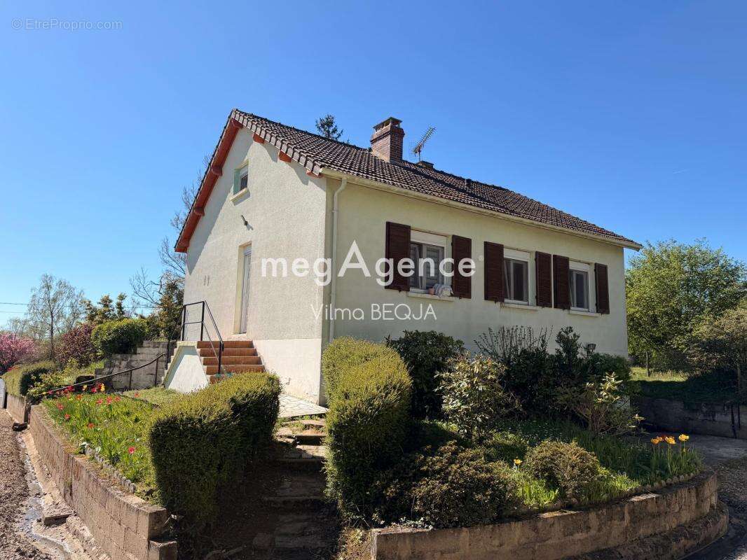 Maison à CORNANT