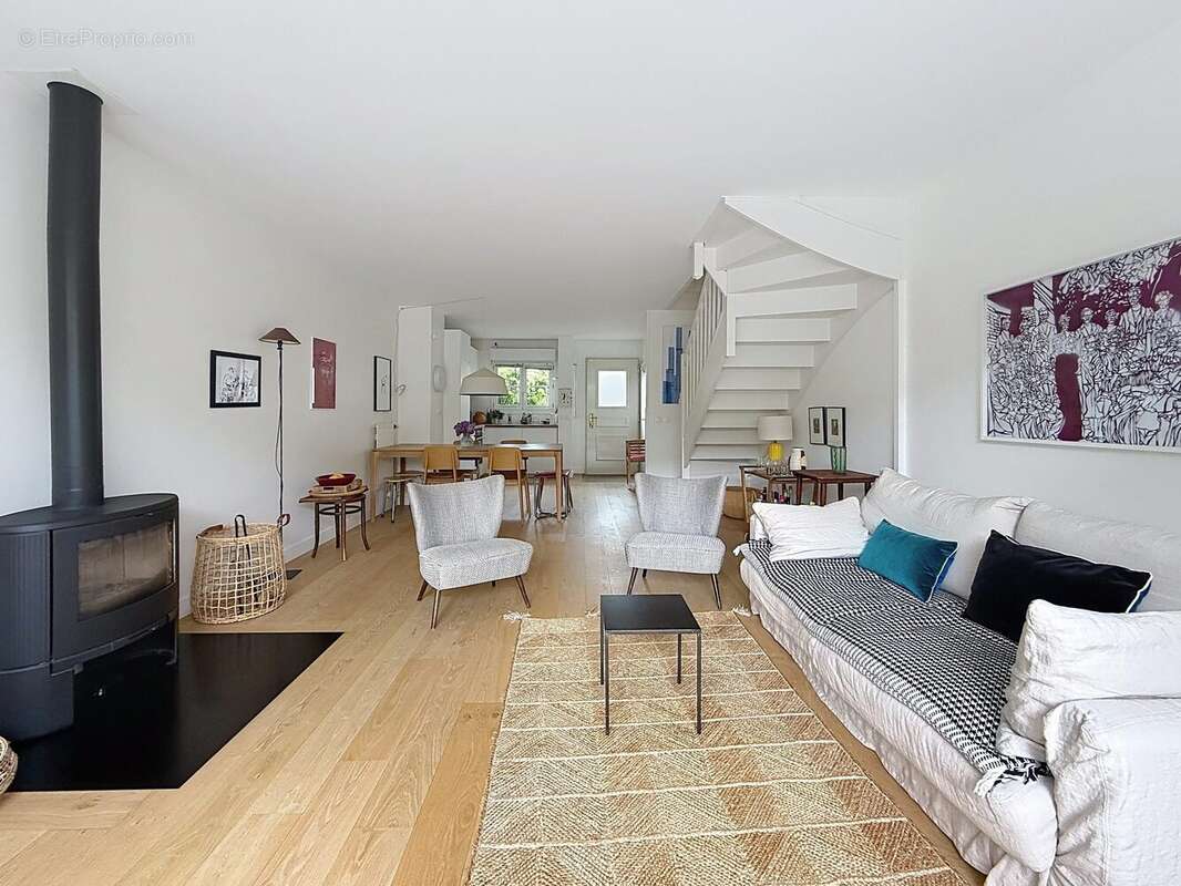 Appartement à GARCHES