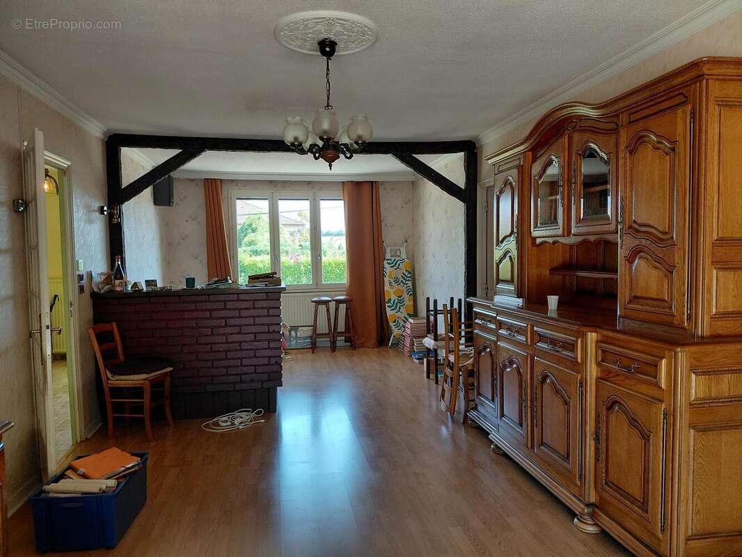 Maison 121 m² à Charlieu  - photo 6