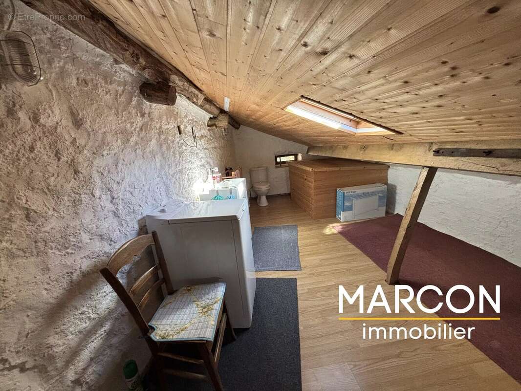 Maison à CHENERAILLES