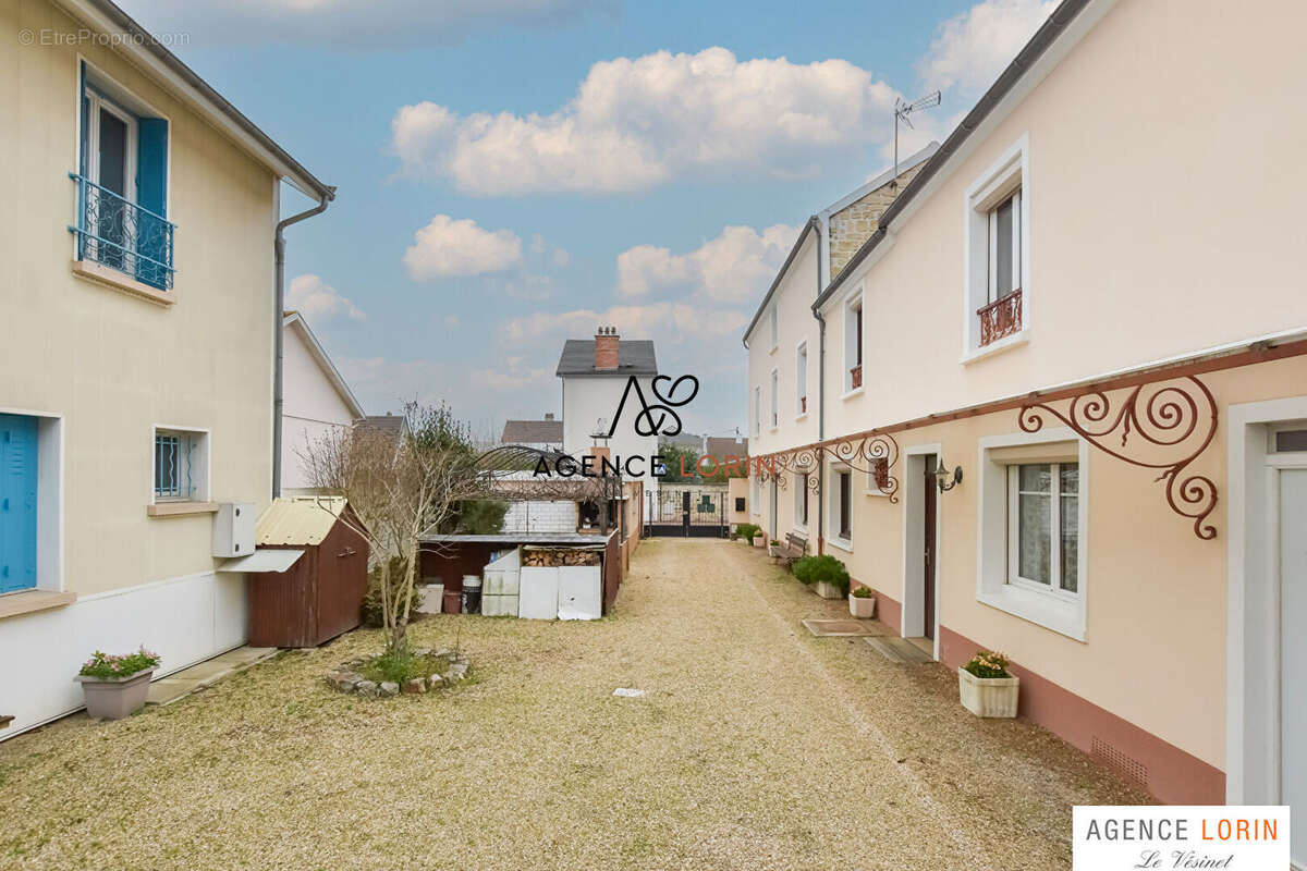 Maison à CROISSY-SUR-SEINE