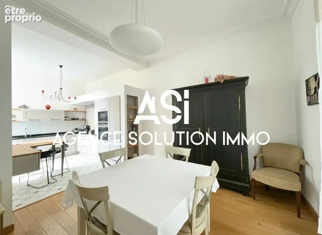 Maison de ville 9 pièce(s) 144 m²  Hyper centre rive gauche LAVAL - photo 3