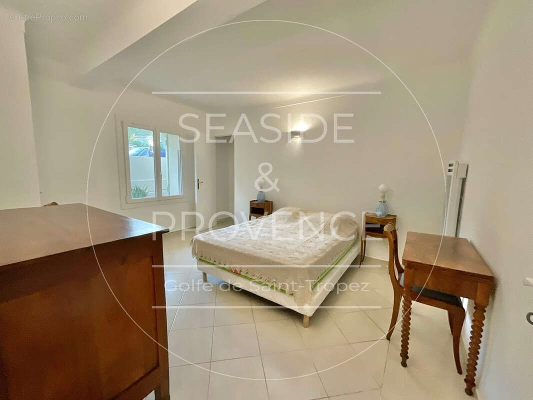 Maison à PLAN-DE-LA-TOUR