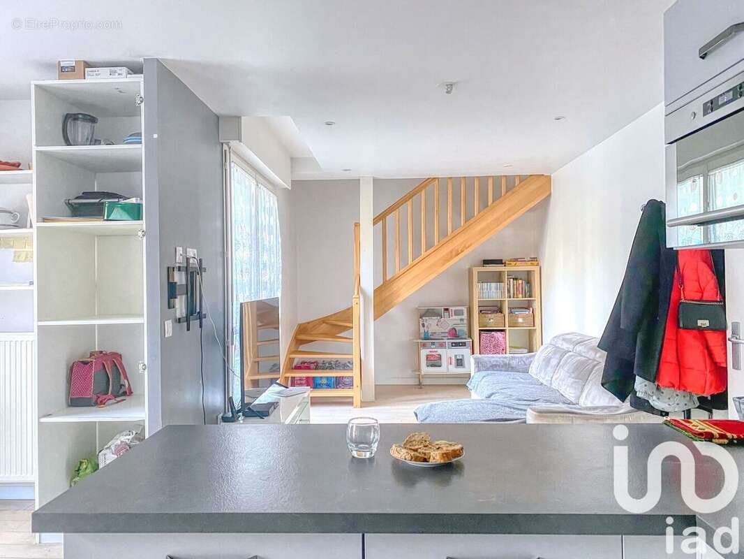 Photo 5 - Appartement à ASNIERES-SUR-SEINE