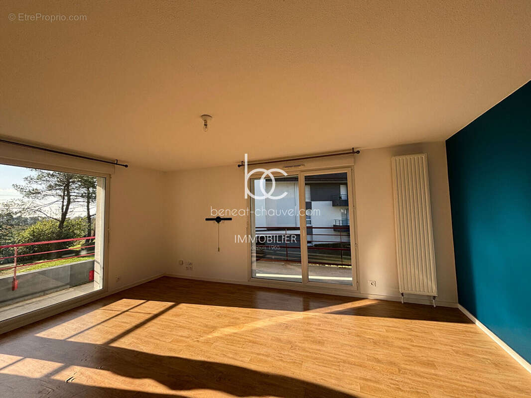 Appartement à SAINT-AVE