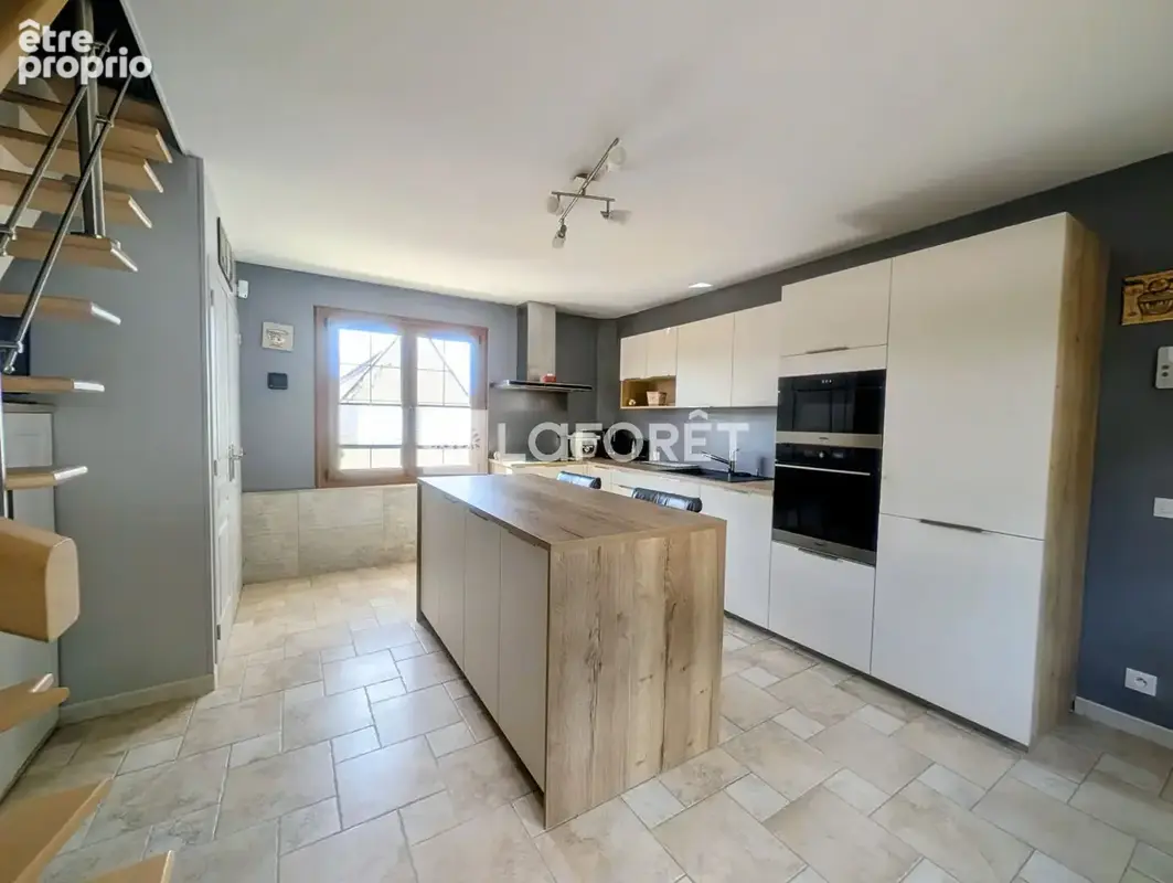 Maison Saint Pierre Les Elbeuf, 200m², 5 chambres, garages, studio - photo 5