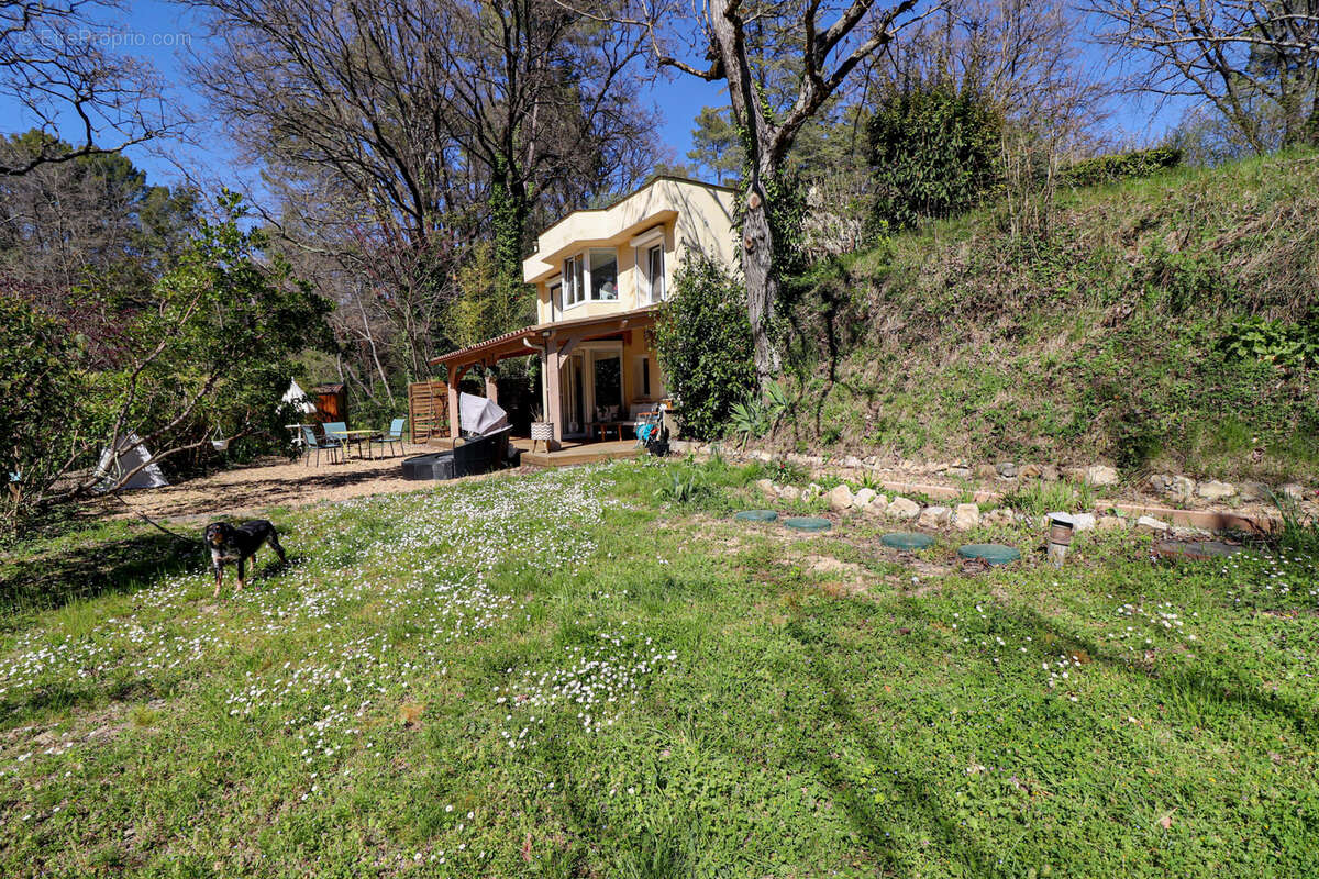 Maison à FLAYOSC