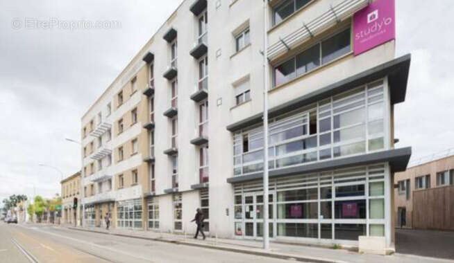 Investissement en residence étudiante - photo 2