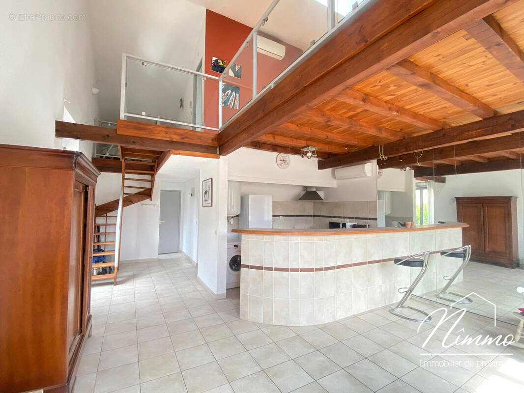Appartement à NIMES