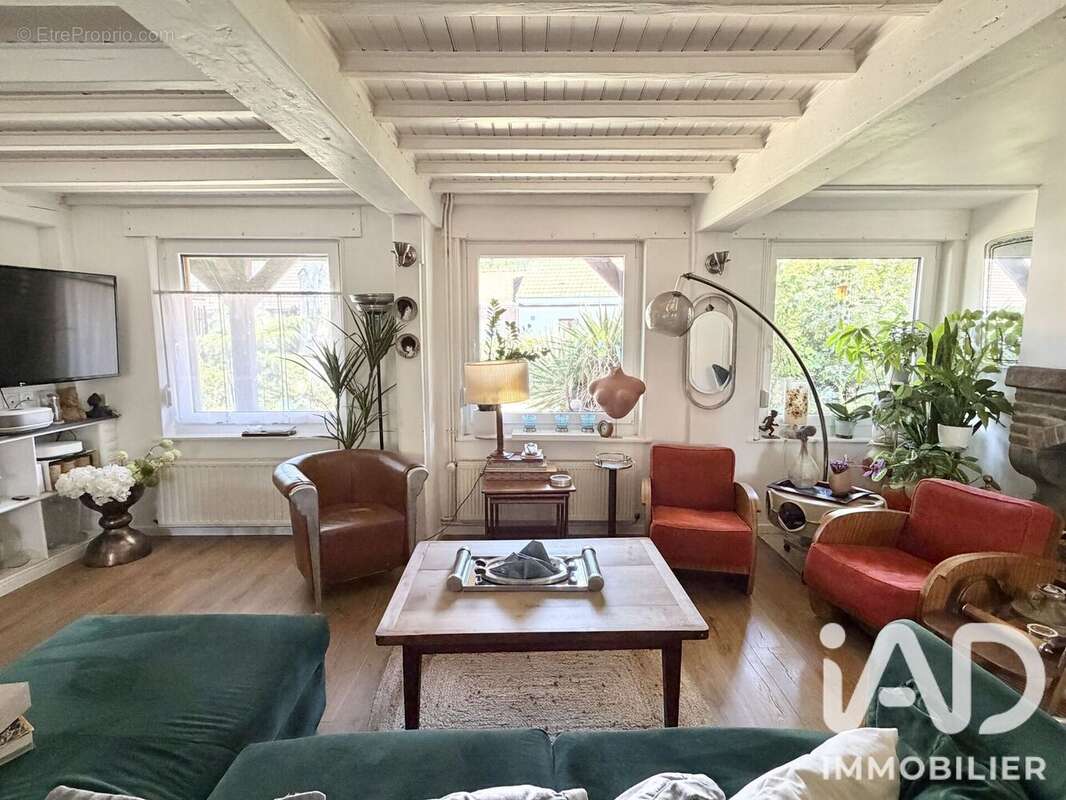 Maison 137 m² à Leers  - photo 2