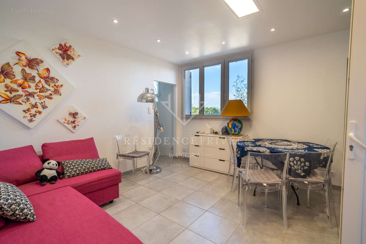 Maison à HYERES