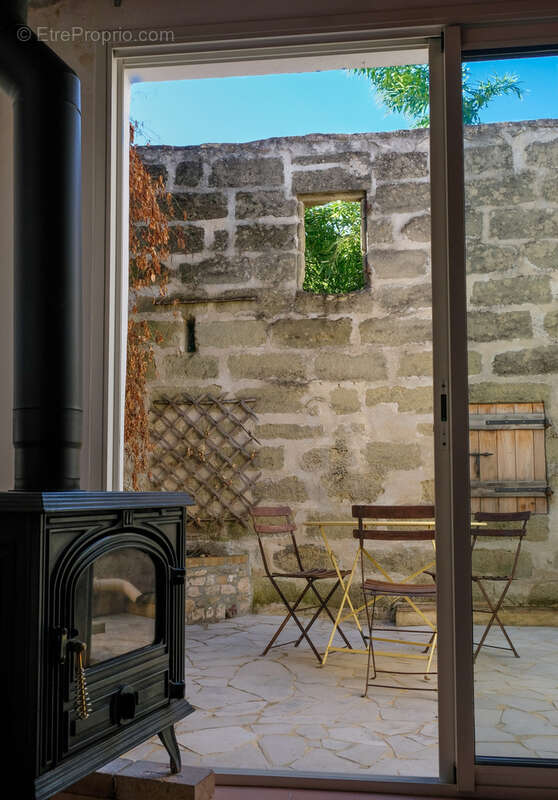 Maison à SAINT-QUENTIN-LA-POTERIE