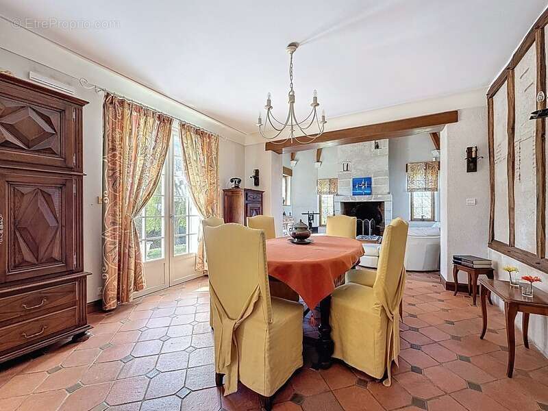 Maison à JOUE-LES-TOURS