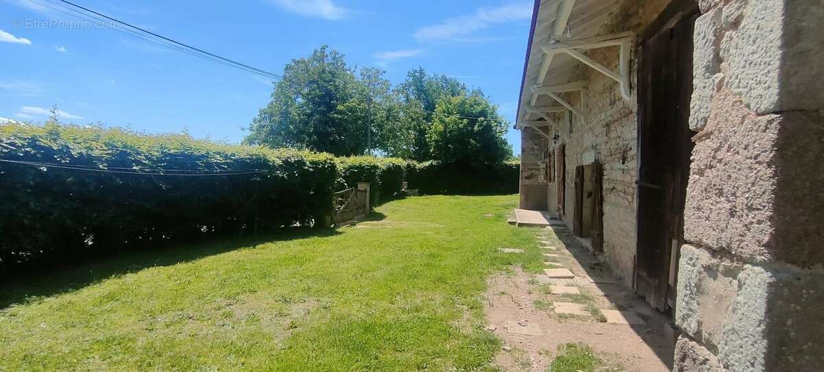 Maison à BEAUBERY