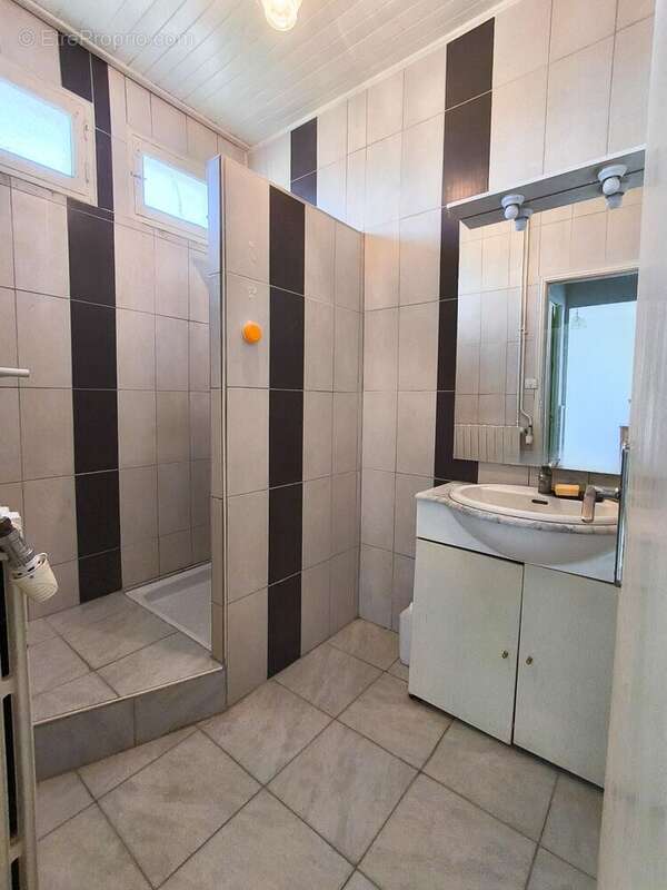 Photo 4 - Maison à VALREAS