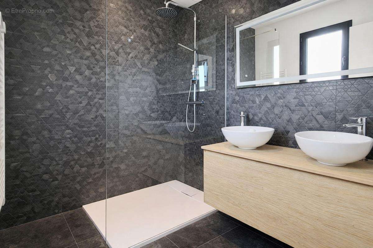 Maison à CASTANET-TOLOSAN