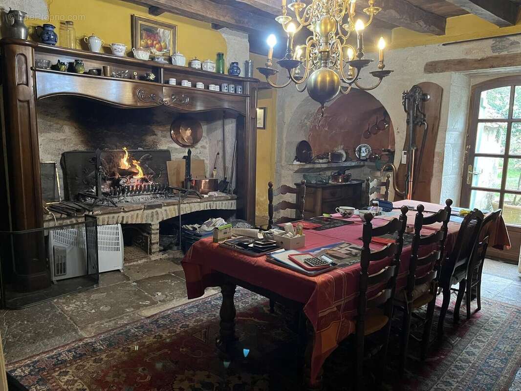 Maison - Salle à manger + Souillarde - Maison à LIVERNON