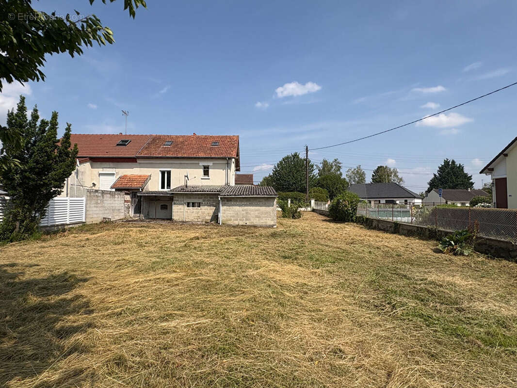 Maison à rénover 4 pièce(s) 70 m2 - photo 6