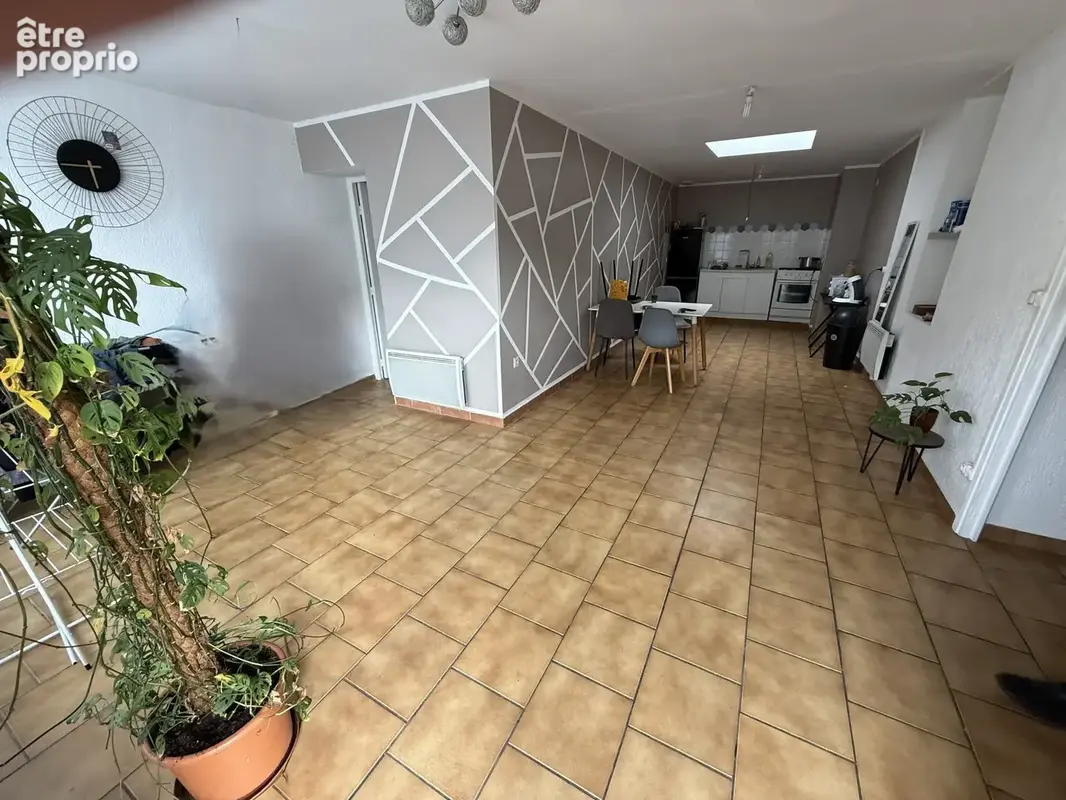 Appartement 655 m² à vendre à Bruay-La-Buissiere (62700) - photo 4