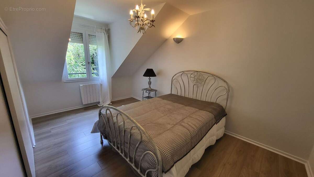 Appartement à VEYRIER-DU-LAC