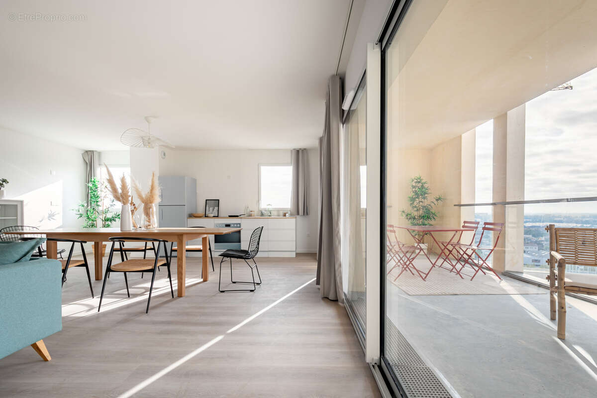 Appartement à BORDEAUX