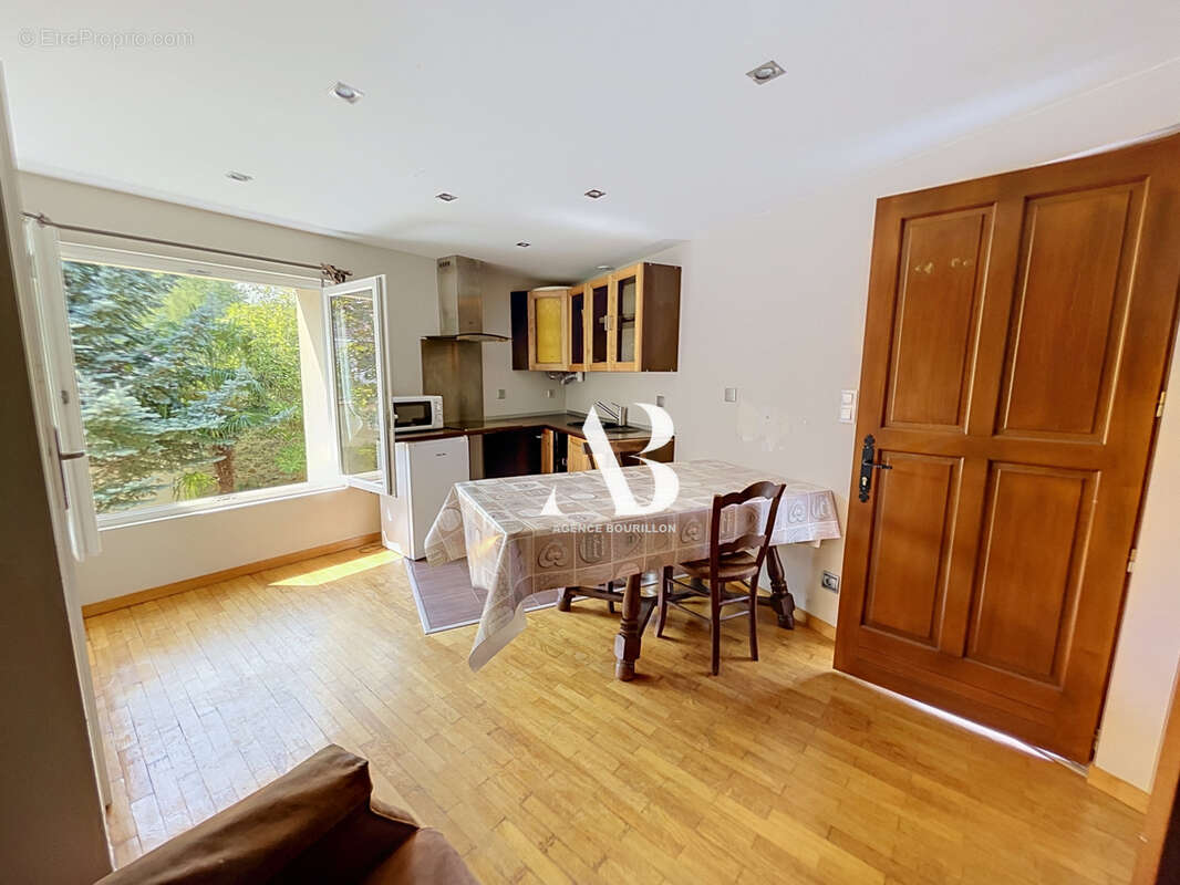 Nangis (77370)   Maison de caractère de 170 m2   5 chambres   Studio indépendant   Jardin sans vis-à-vis - photo 9