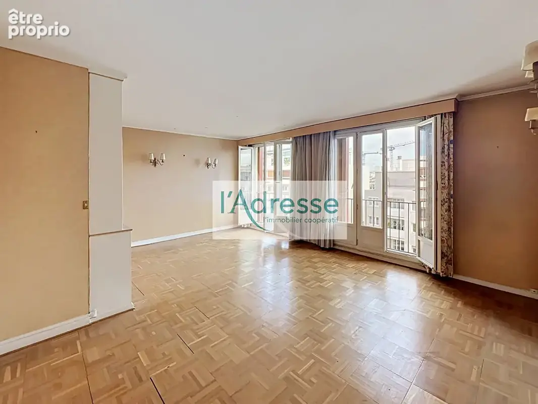Appartement à PARIS-12E