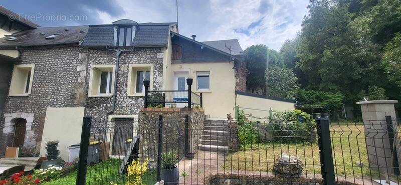 Maison à ELBEUF