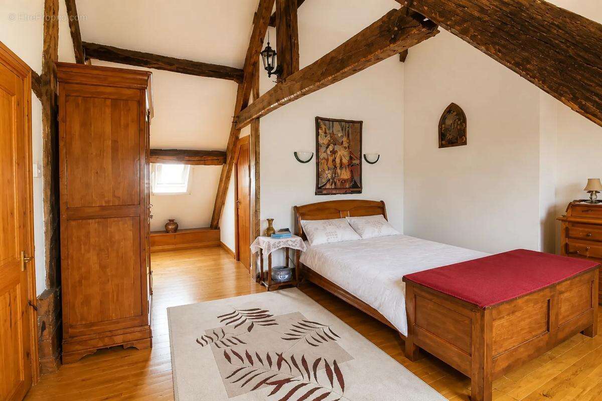Maison de 7 pièces de 110 m² à Juvigny-Val-d'Andaine - photo 17