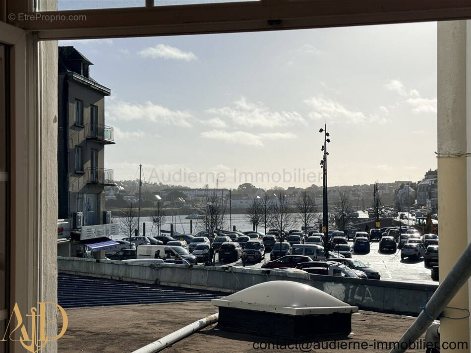 Appartement à AUDIERNE