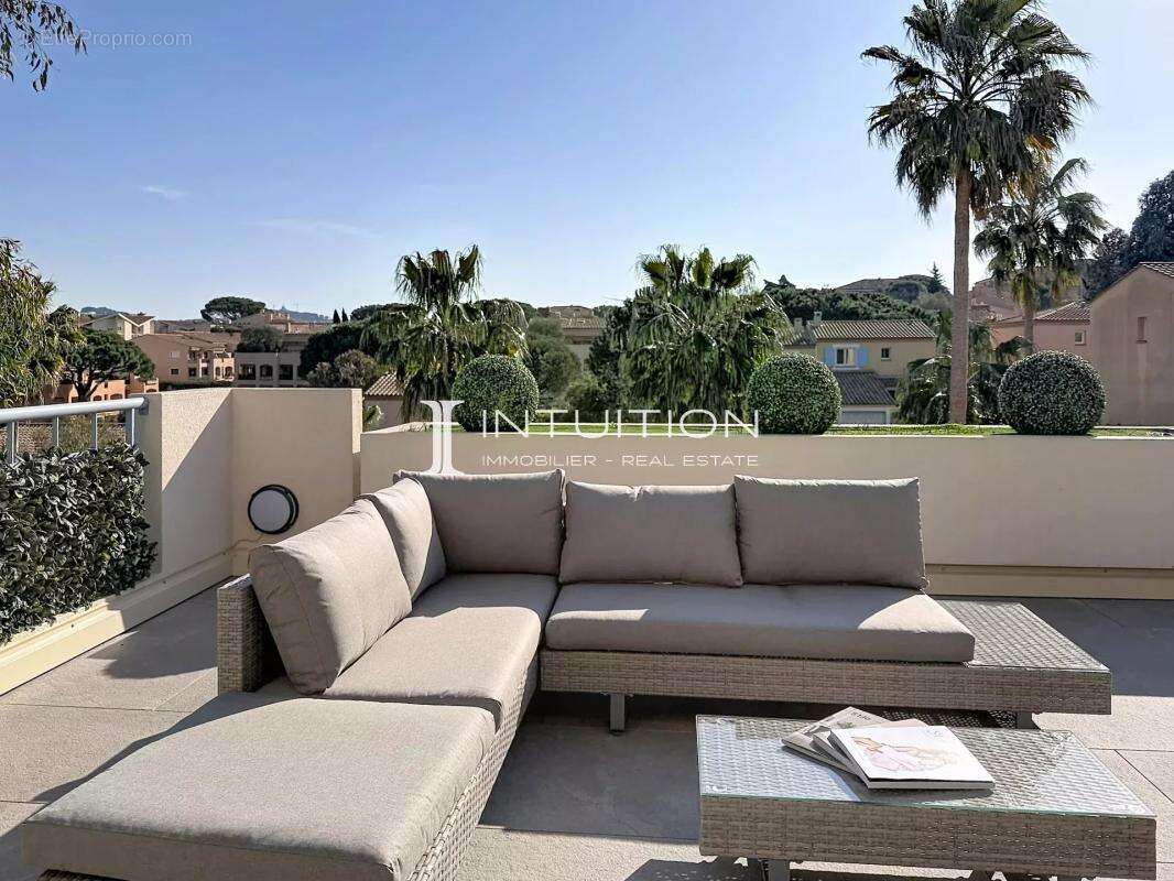 Cannes - Croix des Gardes : Superbe duplex avec vaste terrasse - photo 2