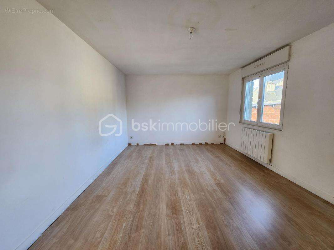 Maison à SAINT-JEAN-DES-BAISANTS