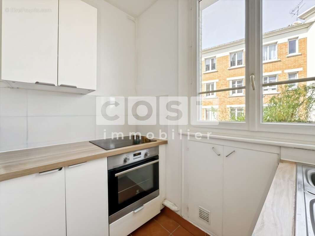 Appartement à COLOMBES