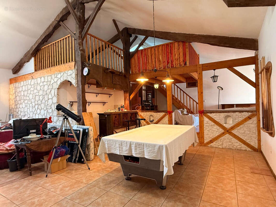 Maison à MONFLANQUIN