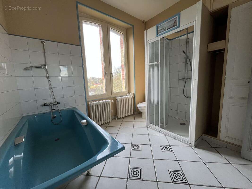 Maison à THORIGNE-SUR-DUE