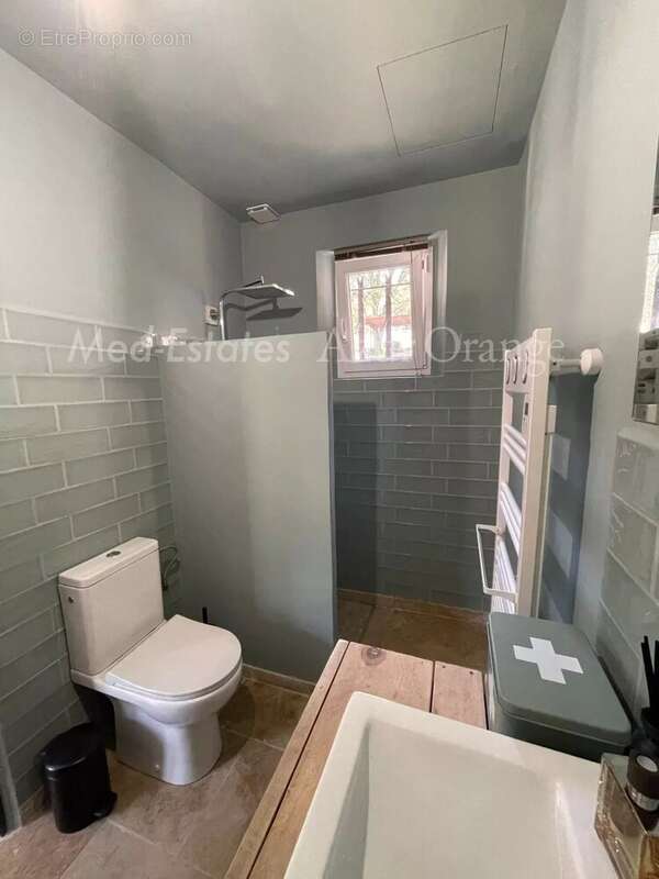 Maison à LA GARDE-FREINET